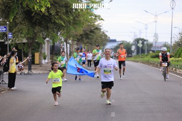 BÌNH PHƯỚC MARATHON - TRƯỜNG TƯƠI GROUP LẦN THỨ I, NĂM 2023 - Ảnh #1078014