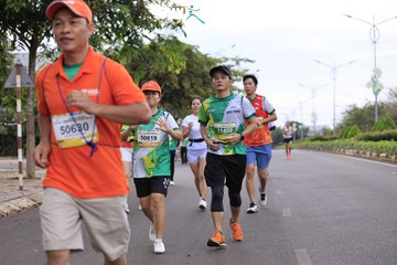 BÌNH PHƯỚC MARATHON - TRƯỜNG TƯƠI GROUP LẦN THỨ I, NĂM 2023 - Ảnh #1078121