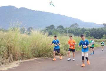 BÌNH PHƯỚC MARATHON - TRƯỜNG TƯƠI GROUP LẦN THỨ I, NĂM 2023 - Ảnh #1074132