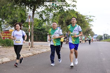 BÌNH PHƯỚC MARATHON - TRƯỜNG TƯƠI GROUP LẦN THỨ I, NĂM 2023 - Ảnh #1078071
