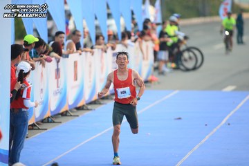 BINH DUONG NEW CITY HALF MARATHON 2024 - Ảnh #1739061