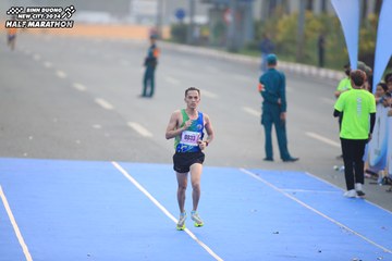 BINH DUONG NEW CITY HALF MARATHON 2024 - Ảnh #1738931