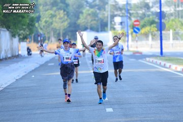 BINH DUONG NEW CITY HALF MARATHON 2024 - Ảnh #1770225