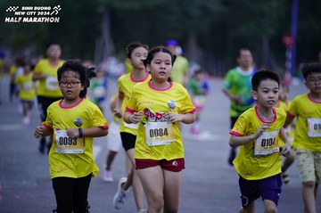 BINH DUONG NEW CITY HALF MARATHON 2024 - Ảnh #1724692