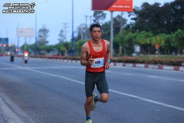 BINH DUONG NEW CITY HALF MARATHON 2024 - Ảnh #1764293