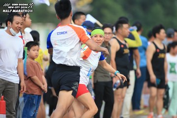 BINH DUONG NEW CITY HALF MARATHON 2024 - Ảnh #1736742