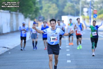 BINH DUONG NEW CITY HALF MARATHON 2024 - Ảnh #1770384