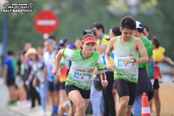 BINH DUONG NEW CITY HALF MARATHON 2024 - Ảnh #1736426