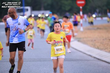 BINH DUONG NEW CITY HALF MARATHON 2024 - Ảnh #1726893