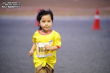 BINH DUONG NEW CITY HALF MARATHON 2024 - Ảnh #1725875