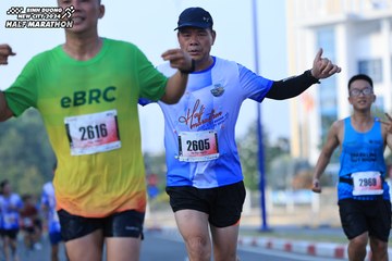 BINH DUONG NEW CITY HALF MARATHON 2024 - Ảnh #1763836