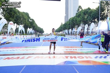 BINH DUONG NEW CITY HALF MARATHON 2024 - Ảnh #1770768
