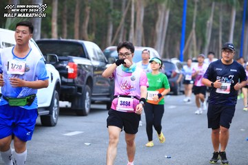 BINH DUONG NEW CITY HALF MARATHON 2024 - Ảnh #1750600