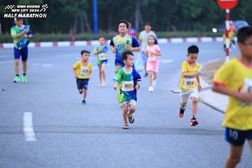 BINH DUONG NEW CITY HALF MARATHON 2024 - Ảnh #1726375