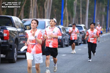 BINH DUONG NEW CITY HALF MARATHON 2024 - Ảnh #1756209