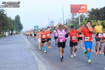 BINH DUONG NEW CITY HALF MARATHON 2024 - Ảnh #1772554