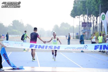 BINH DUONG NEW CITY HALF MARATHON 2024 - Ảnh #1771263