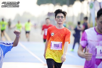 BINH DUONG NEW CITY HALF MARATHON 2024 - Ảnh #1757710