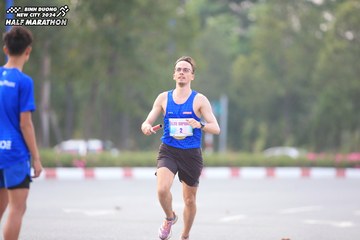 BINH DUONG NEW CITY HALF MARATHON 2024 - Ảnh #1736390