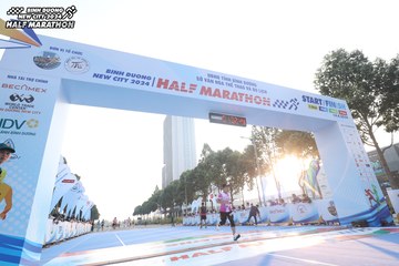 BINH DUONG NEW CITY HALF MARATHON 2024 - Ảnh #1819748