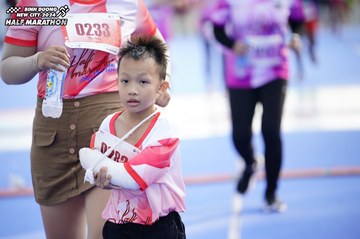 BINH DUONG NEW CITY HALF MARATHON 2024 - Ảnh #1760049