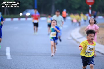 BINH DUONG NEW CITY HALF MARATHON 2024 - Ảnh #1726401