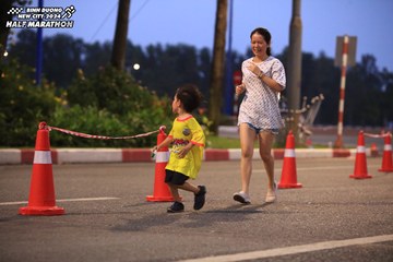 BINH DUONG NEW CITY HALF MARATHON 2024 - Ảnh #1728512