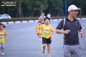 BINH DUONG NEW CITY HALF MARATHON 2024 - Ảnh #1726791