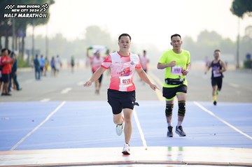BINH DUONG NEW CITY HALF MARATHON 2024 - Ảnh #1761505