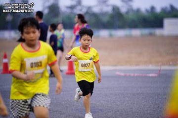BINH DUONG NEW CITY HALF MARATHON 2024 - Ảnh #1725554