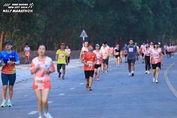 BINH DUONG NEW CITY HALF MARATHON 2024 - Ảnh #1771959