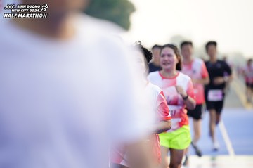 BINH DUONG NEW CITY HALF MARATHON 2024 - Ảnh #1760180