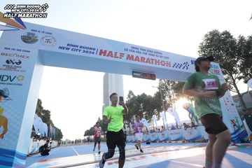 BINH DUONG NEW CITY HALF MARATHON 2024 - Ảnh #1820130
