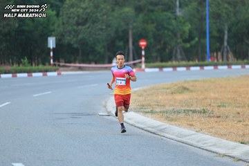 BINH DUONG NEW CITY HALF MARATHON 2024 - Ảnh #1735053