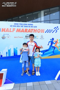 BINH DUONG NEW CITY HALF MARATHON 2024 - Ảnh #1723308