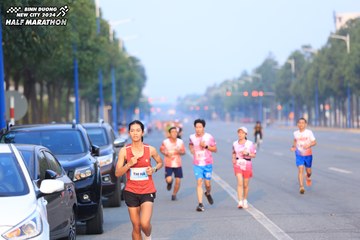 BINH DUONG NEW CITY HALF MARATHON 2024 - Ảnh #1739838