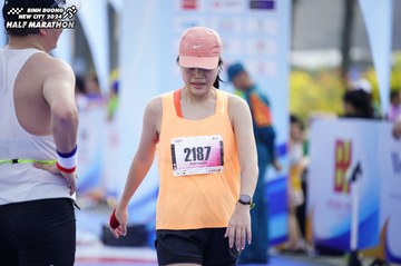 BINH DUONG NEW CITY HALF MARATHON 2024 - Ảnh #1760344