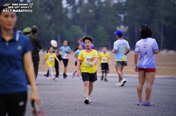 BINH DUONG NEW CITY HALF MARATHON 2024 - Ảnh #1725605