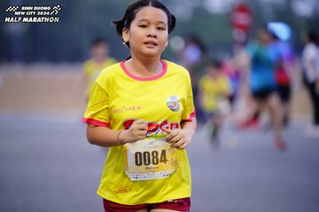 BINH DUONG NEW CITY HALF MARATHON 2024 - Ảnh #1725336