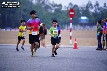 BINH DUONG NEW CITY HALF MARATHON 2024 - Ảnh #1725240