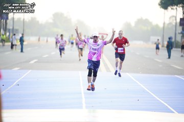 BINH DUONG NEW CITY HALF MARATHON 2024 - Ảnh #1757282