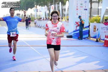 BINH DUONG NEW CITY HALF MARATHON 2024 - Ảnh #1762239