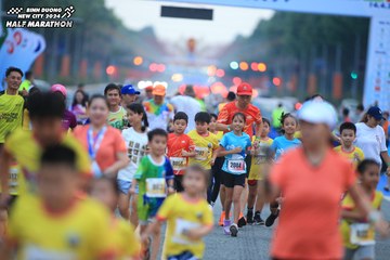BINH DUONG NEW CITY HALF MARATHON 2024 - Ảnh #1728853