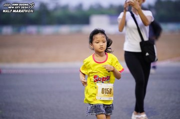 BINH DUONG NEW CITY HALF MARATHON 2024 - Ảnh #1724912