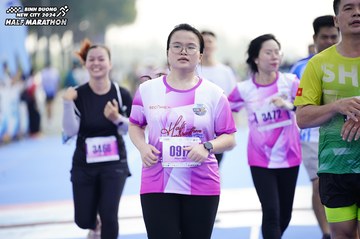 BINH DUONG NEW CITY HALF MARATHON 2024 - Ảnh #1760111