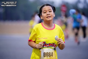 BINH DUONG NEW CITY HALF MARATHON 2024 - Ảnh #1725342