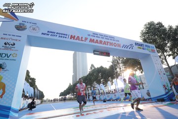 BINH DUONG NEW CITY HALF MARATHON 2024 - Ảnh #1820134