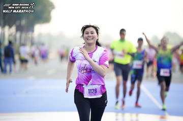 BINH DUONG NEW CITY HALF MARATHON 2024 - Ảnh #1763418