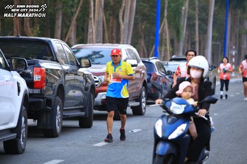 BINH DUONG NEW CITY HALF MARATHON 2024 - Ảnh #1756181