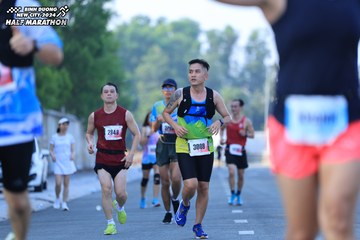 BINH DUONG NEW CITY HALF MARATHON 2024 - Ảnh #1766082